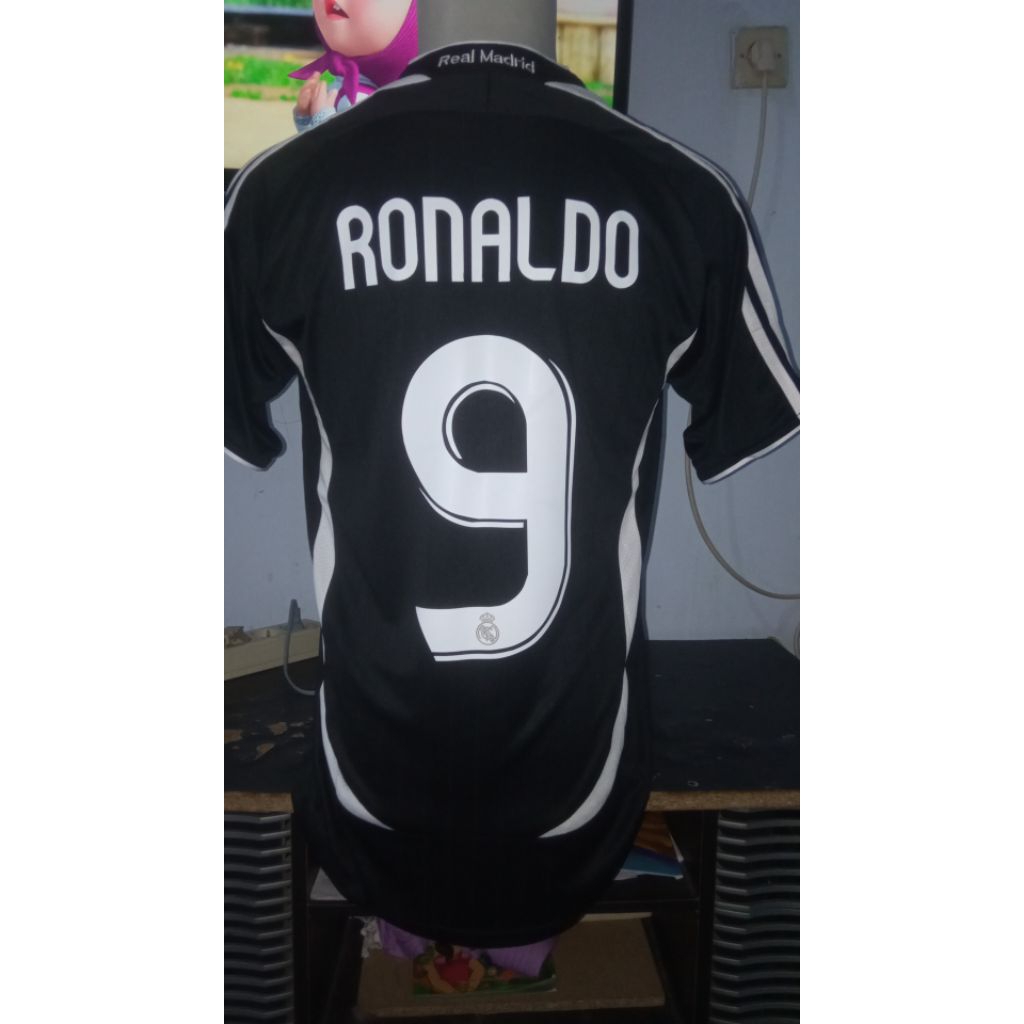 จ่ายตรงจุด Madrid away เสื้อฟุตบอล 2006/2007 R9 RONALDO NAZARIO 9