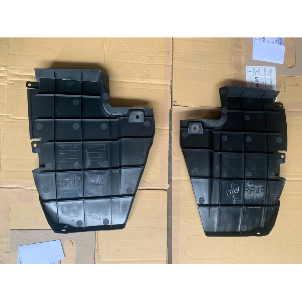 บังโคลน REAR FENDER TOYOTA RUSH TERIOS 2018 UP