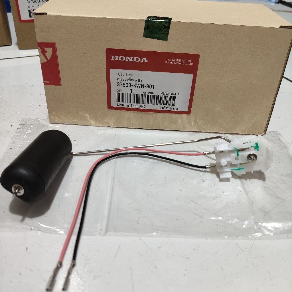 37800-KWN-901 FUEL UNIT ปั๊มเชื้อเพลิงลอย PCX 125 PCX CBU 2010 - 2012 เดิม 37800KWN901