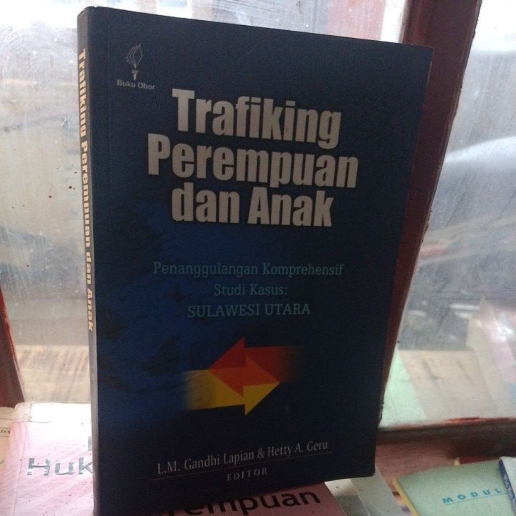 Trafiking สําหรับเด็กผู้หญิงและเด็ก โดย LM Ganthi Lapian Yoi FFX