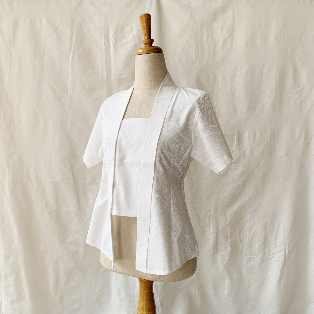 Lowes KEBAYA TENCEL SHORT MODERN KUTUBARU ดอกไม้สีขาว KUTU ใหม่ CASUAL KUTU BARU
