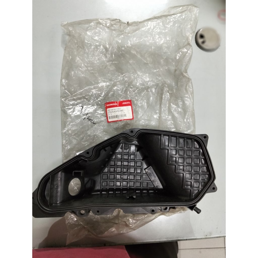 Water/C sub Assy สําหรับ Vario 125esp Vario 150esp PCX นําเข้าหมายเลขส่วน 17225KWN980