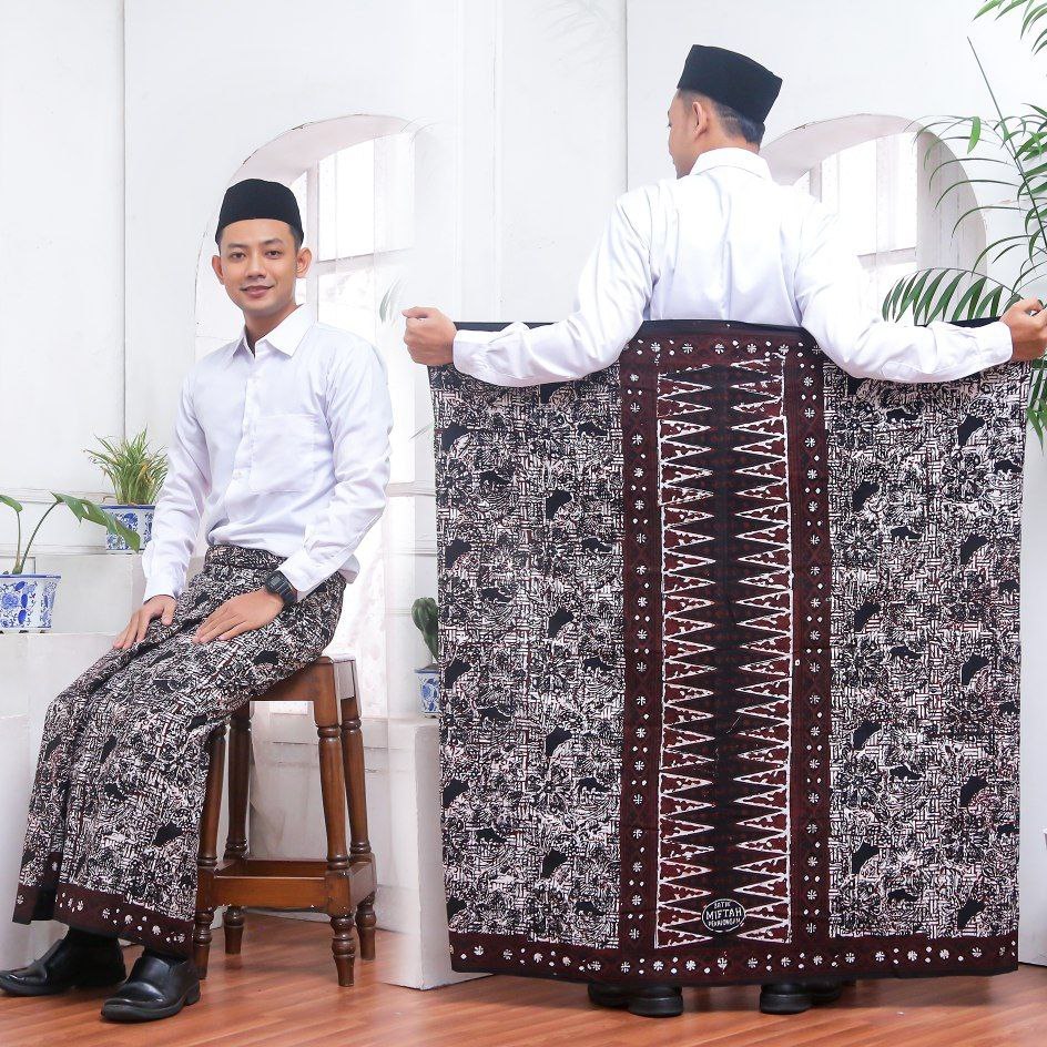 KATUN Gus Iqdam Semi-Written Batik Sarong Gus Kautsar Batik Sarong Azzahir Batik Sarong Candi Mekar 