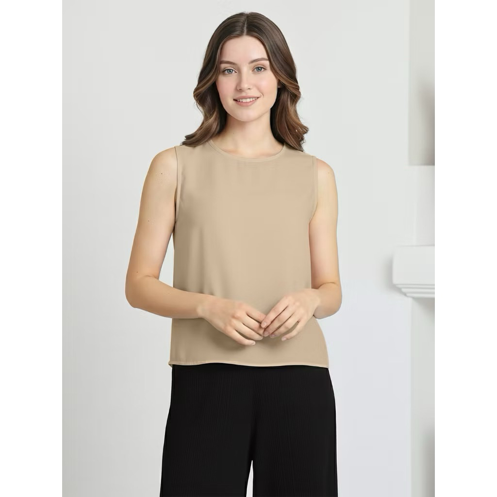 เสื้อกล้ามสีเบจ / ลาย taupe basic top