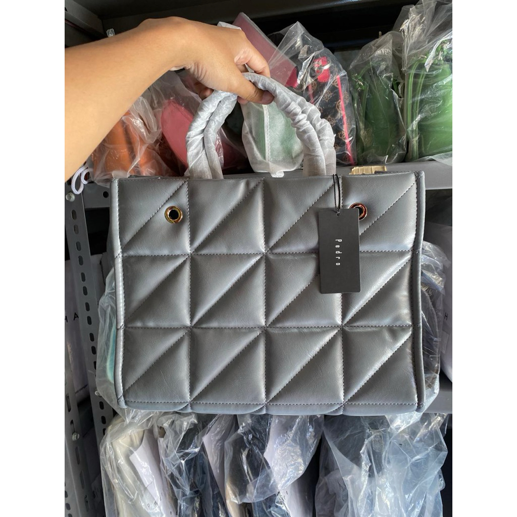 กระเป๋าโท้ต Pedro***