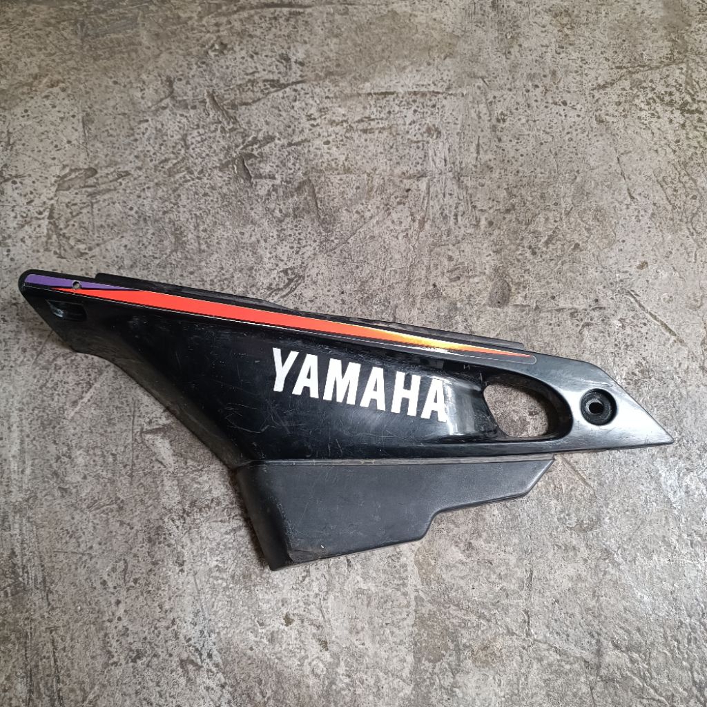 ฝาครอบแบตเตอรี่yamaha zigma sigma ดั้งเดิม