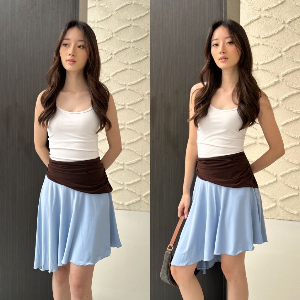 ELOISE MIDI SKIRT | กระโปรงไหลพื้นฐานขนาดเล็กไม่สมมาตร | PRETTY BASIC