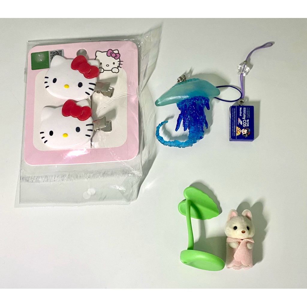 Trinkets Gashapon Jellyfish Blue Sylvanian Baby Husky Sanrio Hello Kitty Hairpin กิ๊บติดผม