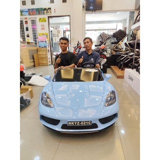 mobil aki Porsche 24 volt limited grey 021