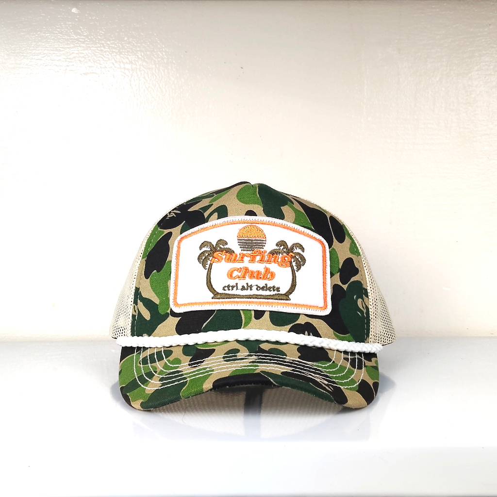 CAD Trucker Hat Logo Surfing Club - หมวกตาข่ายสําหรับบุรุษและสตรีพร้อมงานปักเต็มรูปแบบ อินเทรนด์ ปรั