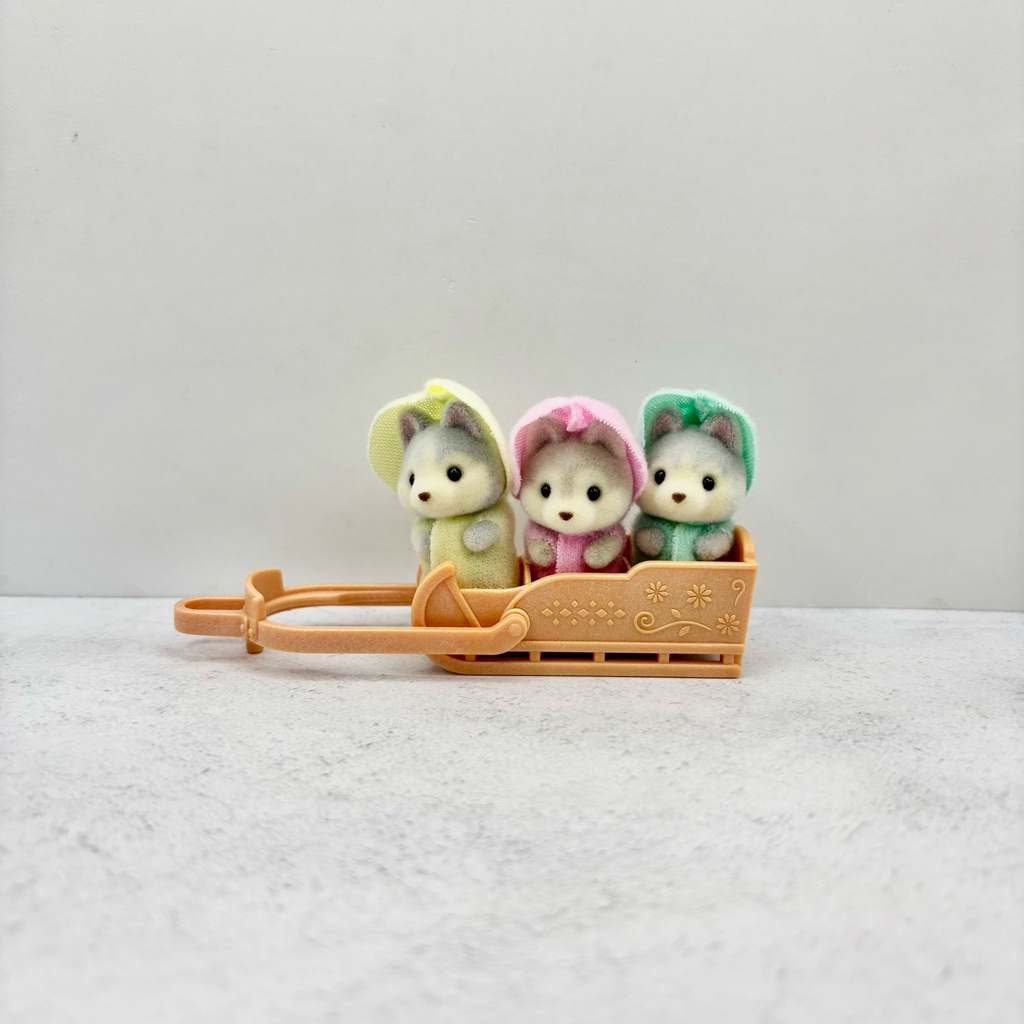 (ใหม่) Sylvanian Families Baby Husky | ชุดแต่งกาย