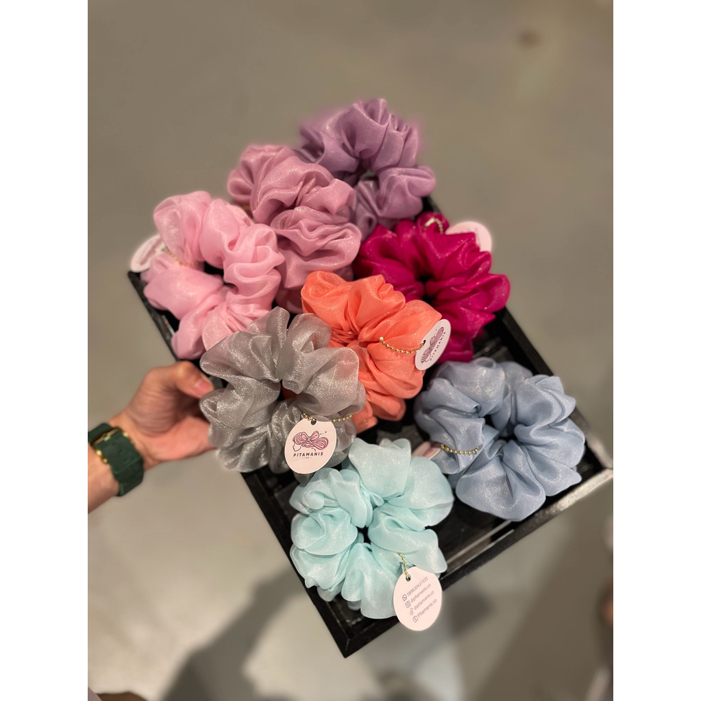 FUWA FUWA SCRUCHIE**