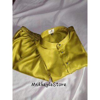 TERBARU WARNA LIME...!! SETELAN  BAJU  MELAYU DEWASA PRIA  "SATIN VALVET PREMIUM" TELUK BELANGA CEKAK MUSANG