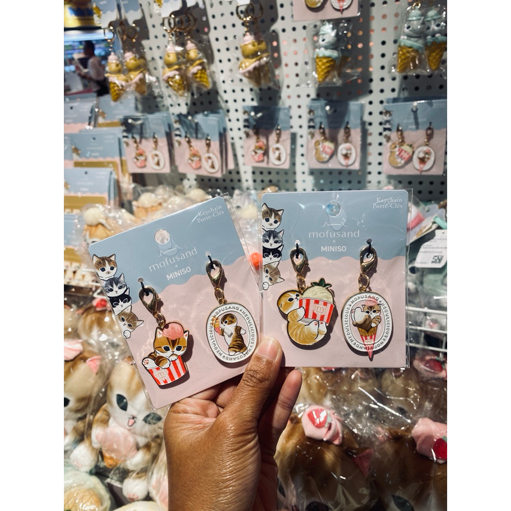 พวงกุญแจ MOFUSAND MINISO