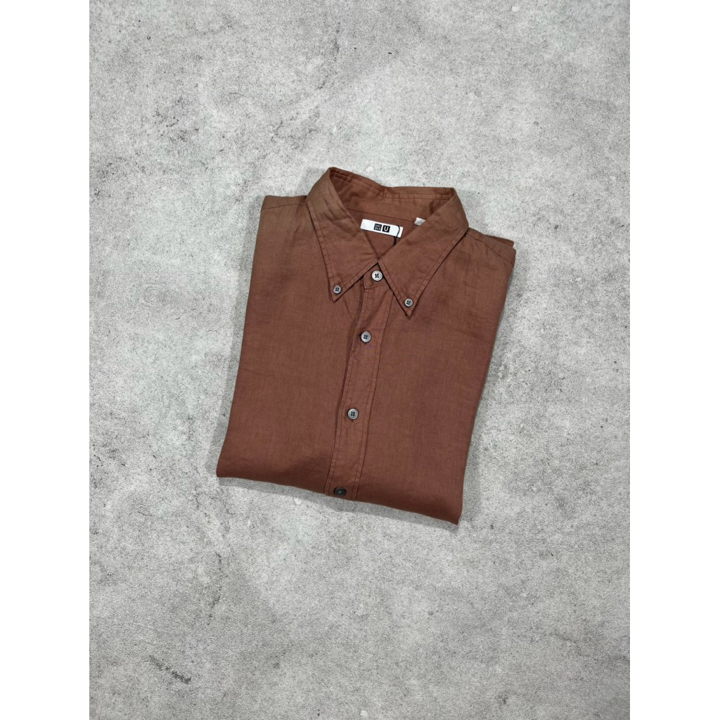 KEMEJA เสื้อ Uniqlo U