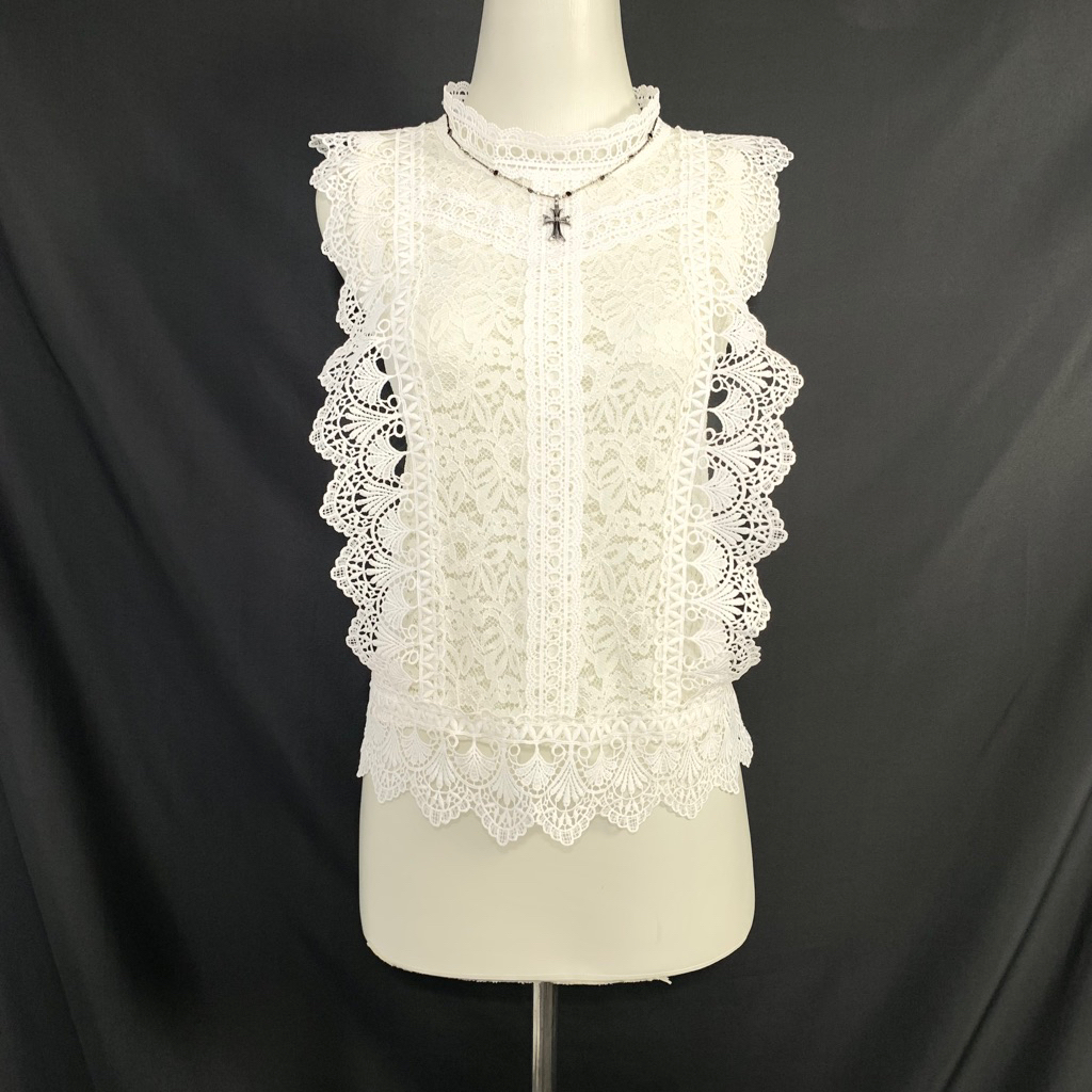TOCCO CLOSSET LACE TOP
