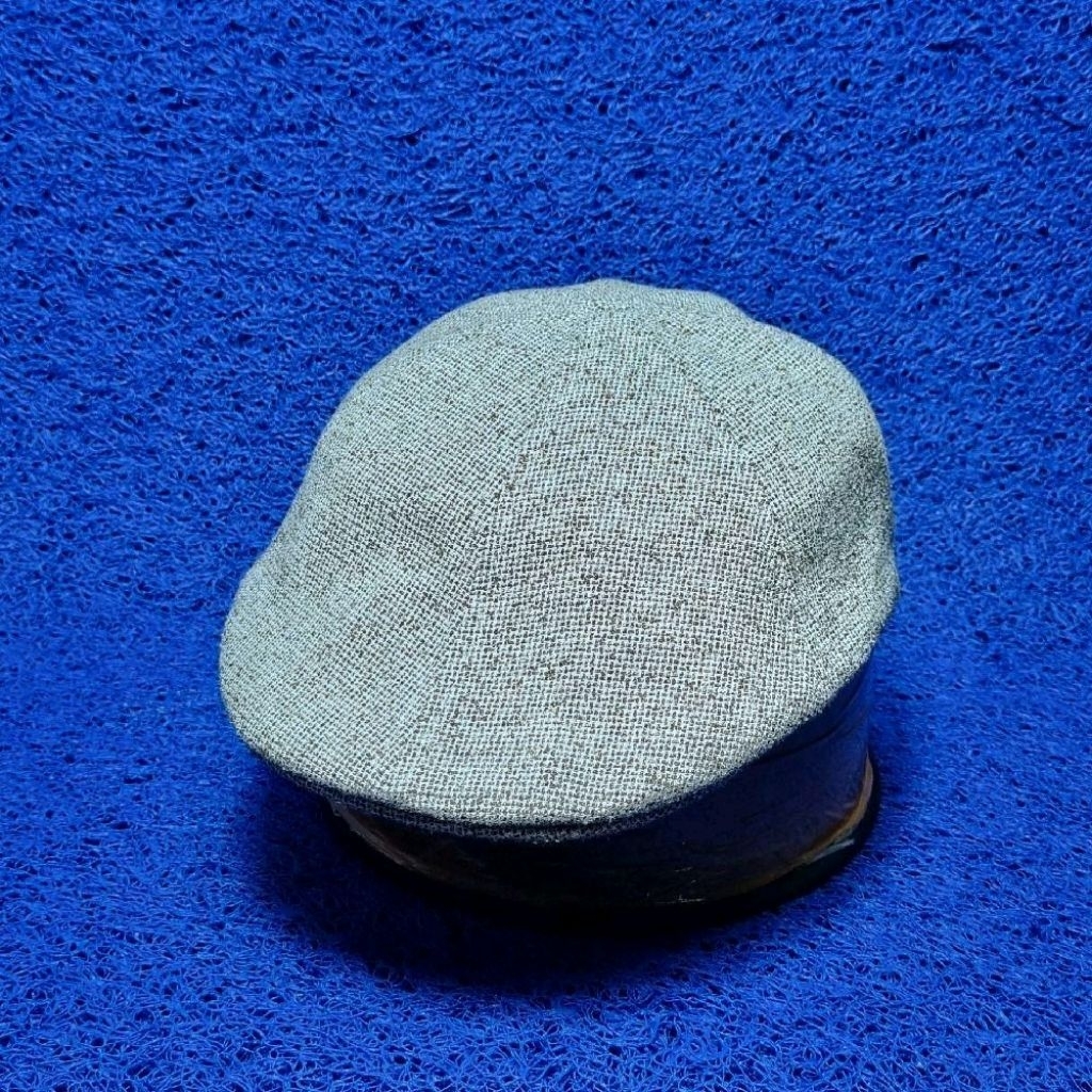 ZARA หมวกศิลปินหมวกทรงแบนหนา ไซส์ m