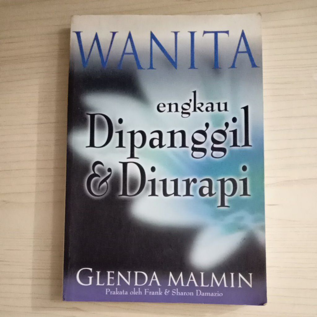หนังสือสตรี: ENGKAU, CALLED และ DURAPI BY GLENDA MALMIN