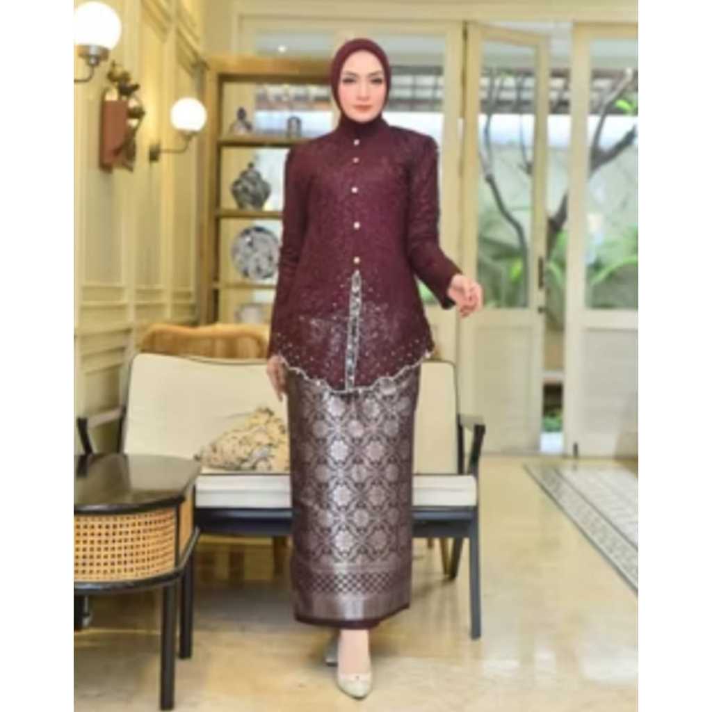 ฟรีฮิญาบ / Encim Tulle Kebaya / Encim Kebaya Set / Modern Encim Kebaya / Funation Kebaya
