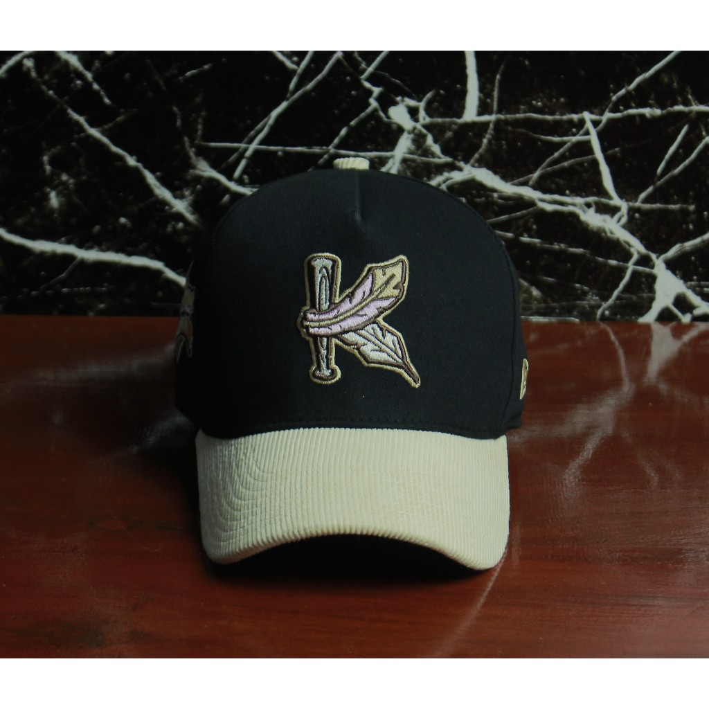 CAROLINA 9FORTY ADJUSTABLE หมวกพรีเมี่ยม