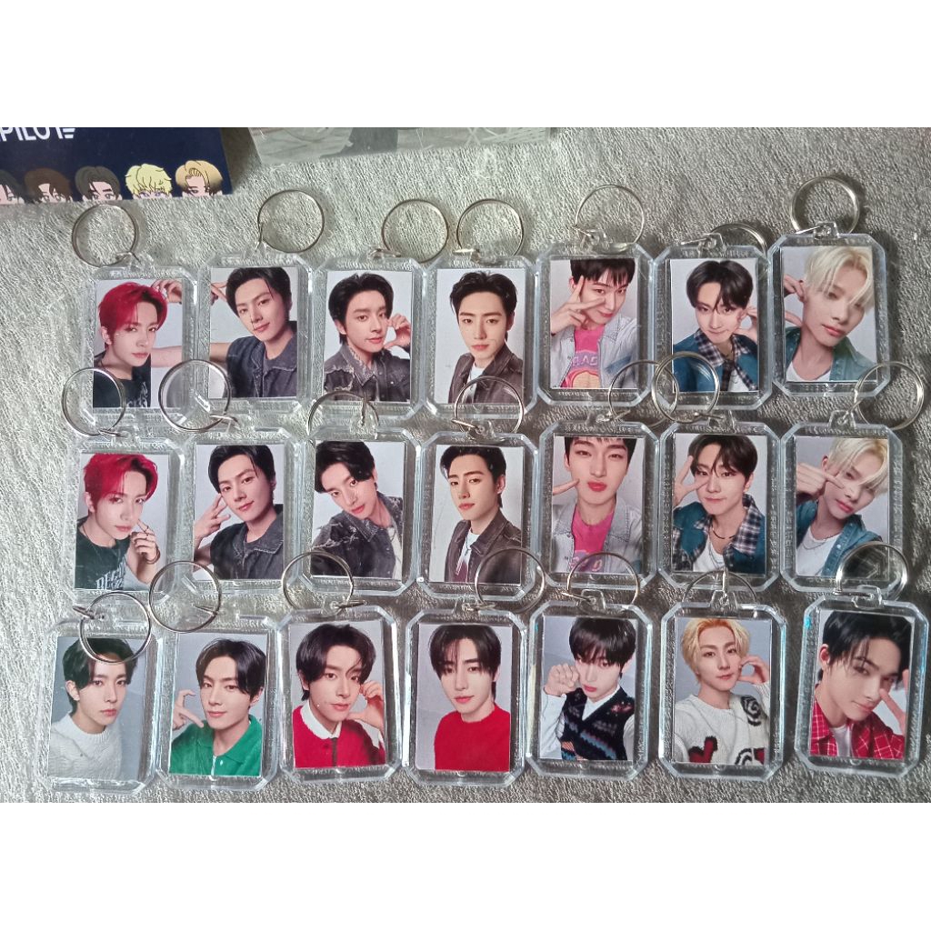 พวงกุญแจ ENHYPEN****