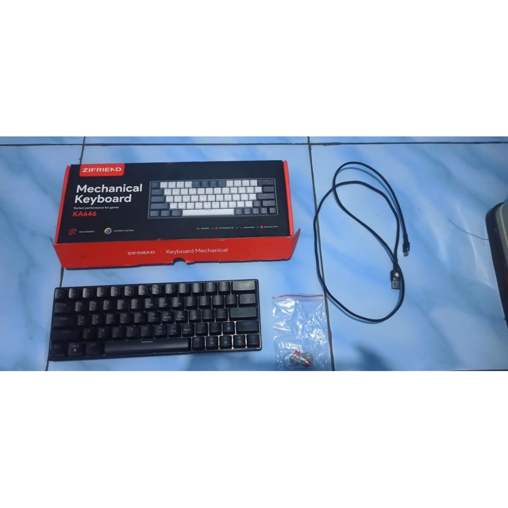 คีย์บอร์ด ZIFREIND KA646 มือสอง