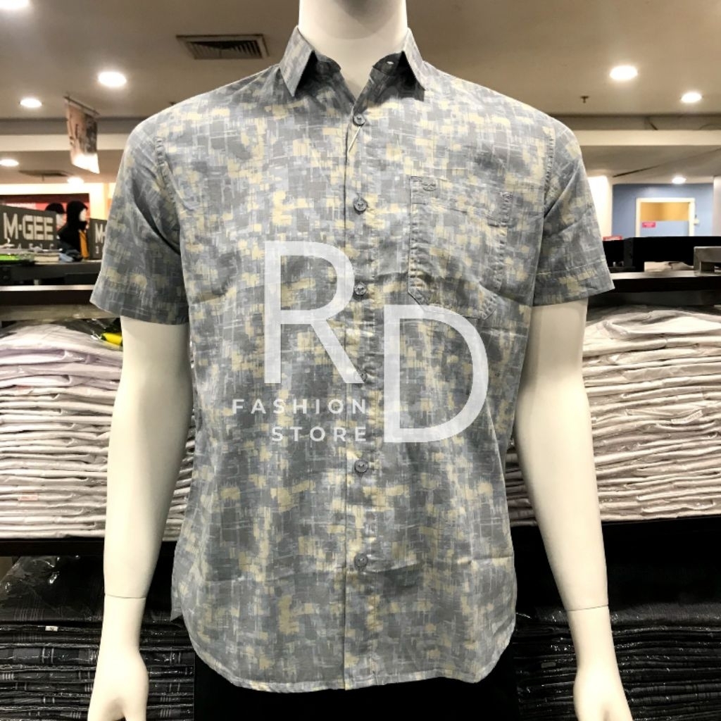 KEMEJA GIANI GRACIO Short Sleeve Shirt G71805 011 21