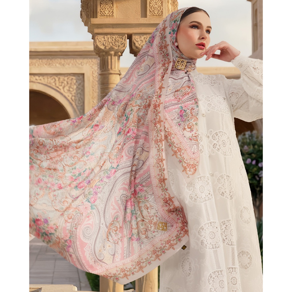IVAN GUNAWAN PRIVE - ฮิญาบ Motif Ofelia Scarf Raya Square Hijab ORIGINAL By IVAN GUNAWAN