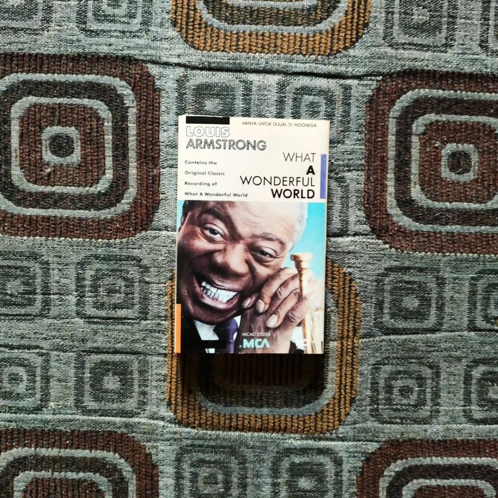 เทปคาสเซ็ท LOUIS ARMSTRONG - WHAT A WONDERFUL WORLD