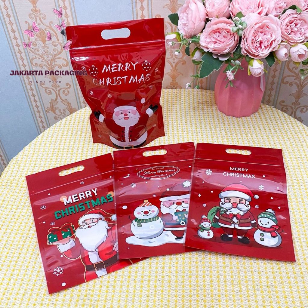MERAH Red Christmas Zipper Plastic with Santa Claus Motif - Christmas Gift & Snack Packaging UK 15.5