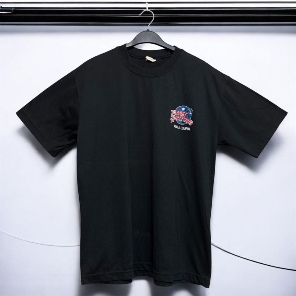 PLANET HOLLYWOOD เสื้อยืดอย่างเป็นทางการ Kuala Lumpur | เสื้อยืดหินไม่แข็ง