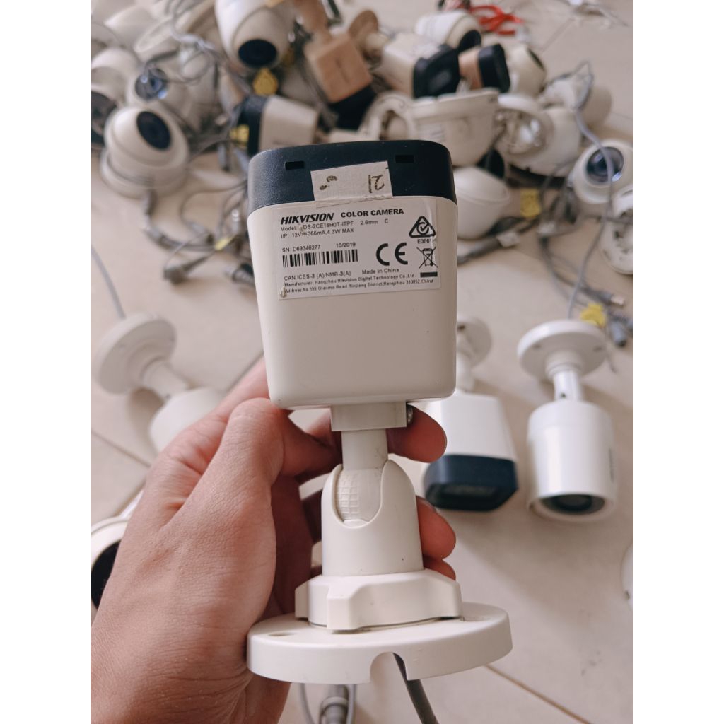 HIKVISION 5mp HD ยี่ห้อ กล้องวงจรปิดในร่ม/นอกอาคาร