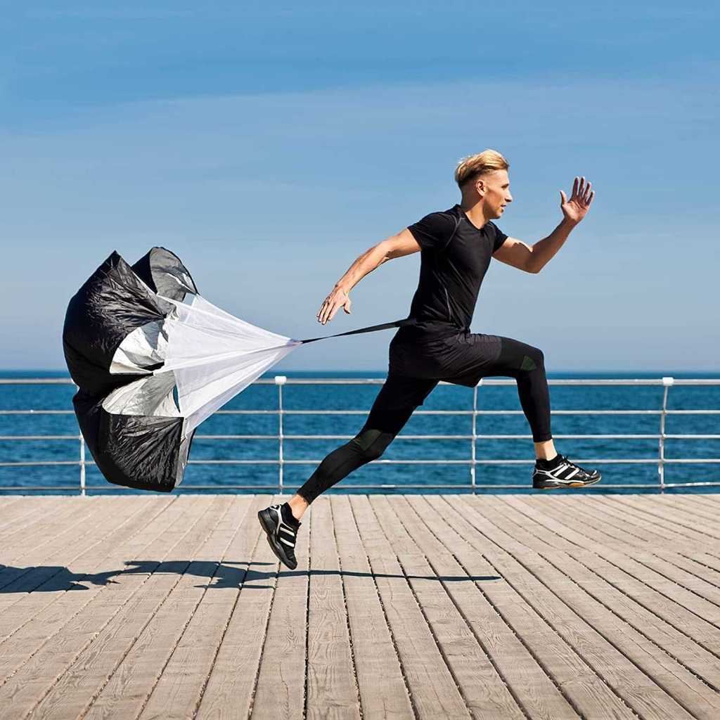 PARASIT SPRINT ATHLETE ATHLETE RUNNING TRAINING