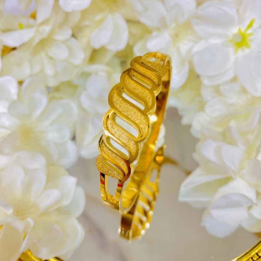 กําไลไทเทเนียม dm 6*