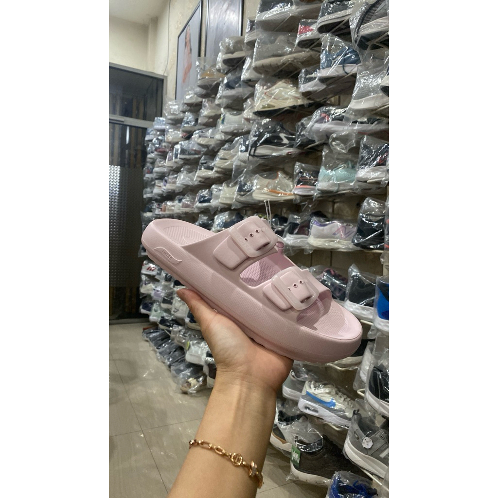 รองเท้าแตะ Skechers UK ไซส์ 37