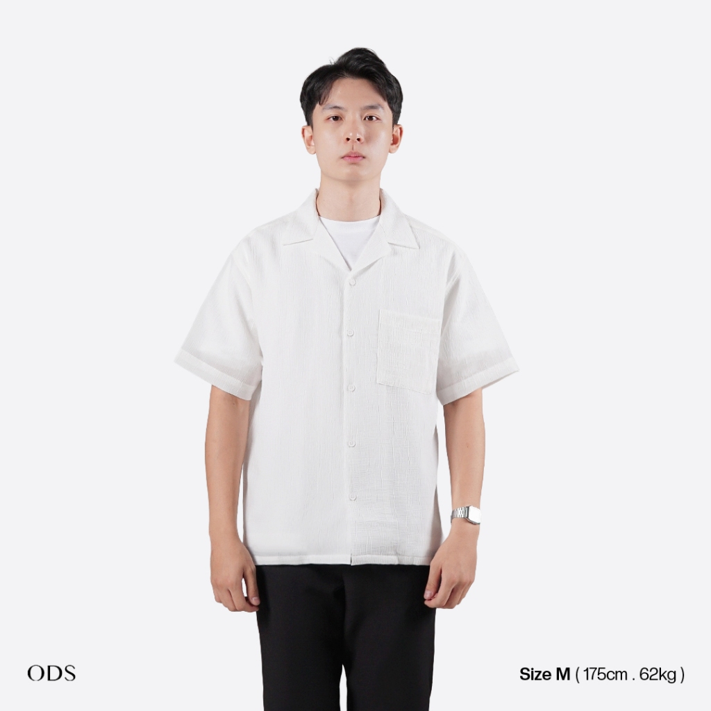 ODS เสื้อเชิ้ตแขนสั้นคอปกเปิด สีขาว