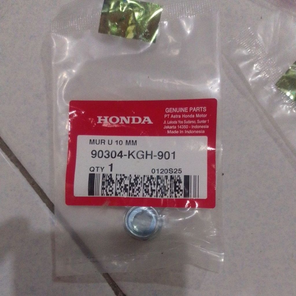 U Nut 10MM - U Nut 10MM - 90304KGH901