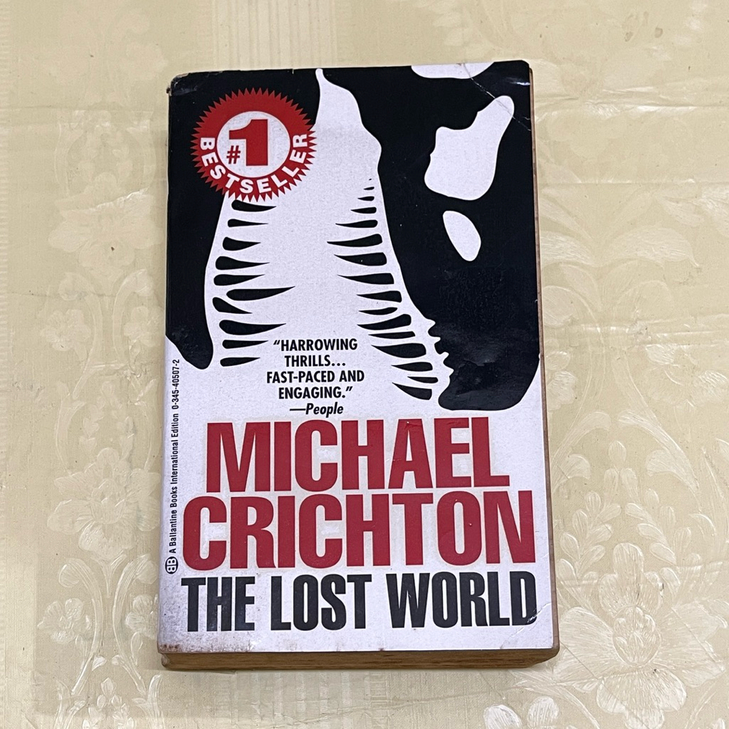 นวนิยาย THE LOST WORLD โดย MICHAEL CRICHTON