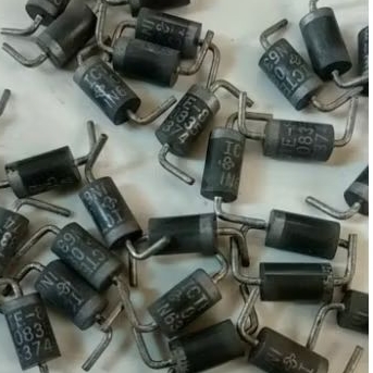 ZENER DIODE 5WAT 8V IN 6374 (4PCS)