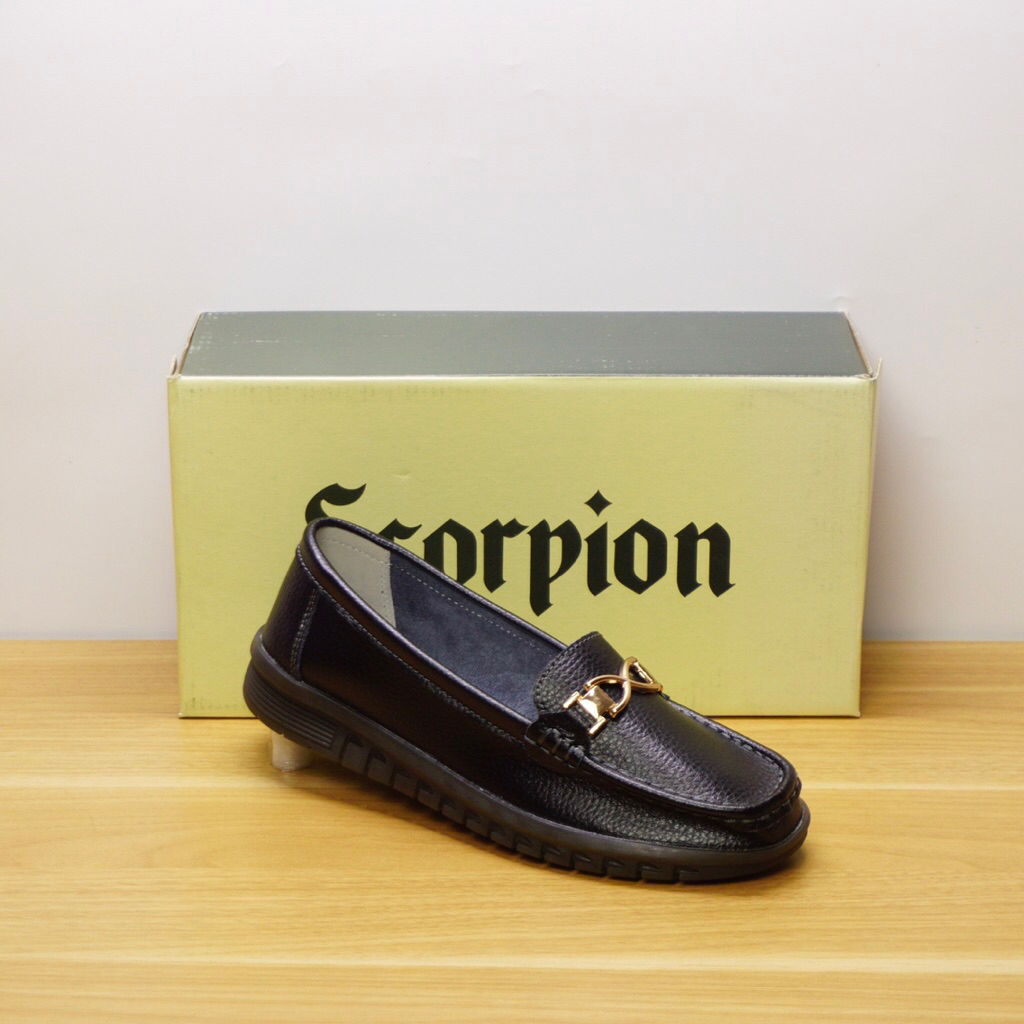 5264 แมงป่อง รองเท้าโลฟเฟอร์ผู้หญิง หนังแท้ 100%