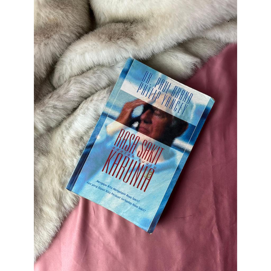 The Book of Feeling Pain คือ Karunia Dr Paul ยี่ห้อ Philip Yangcey