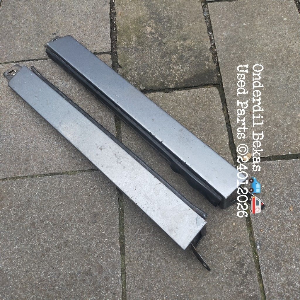 1990 Mercedes Benz w124 ไฟหน้าแผ่นการ์นิช