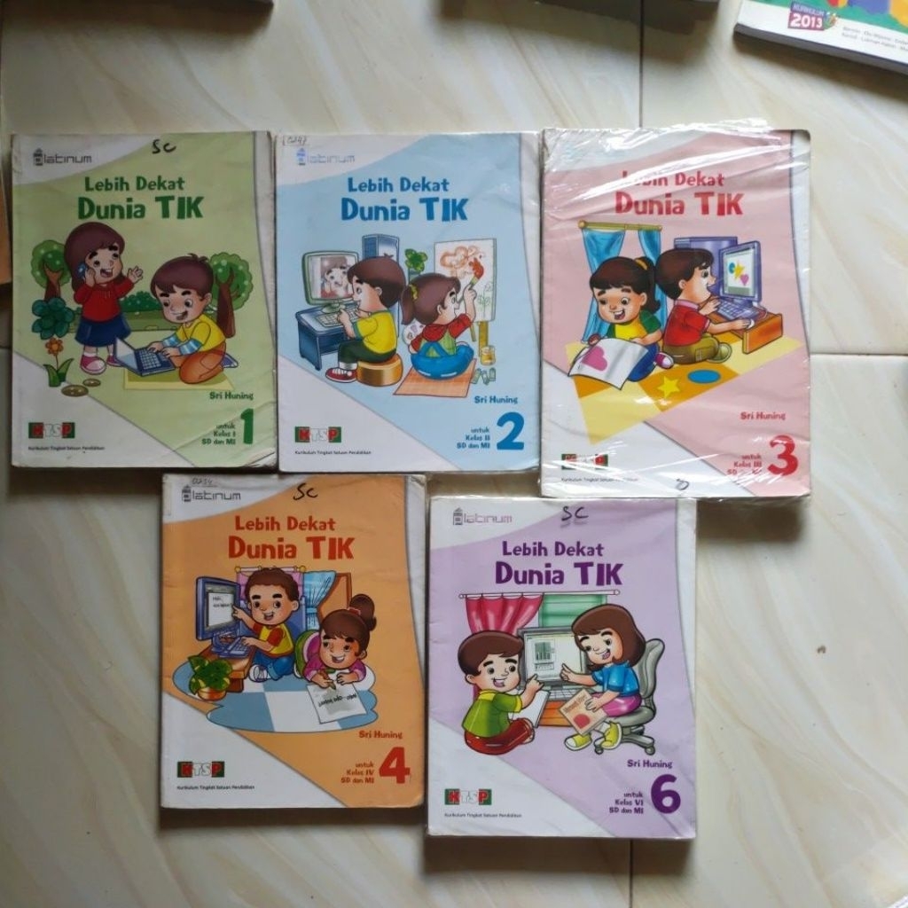 หนังสือใกล้โลกของ ICT SD/MI KTSP PLATINUM ต้นฉบับ | สั่งซื้อล่วงหน้า