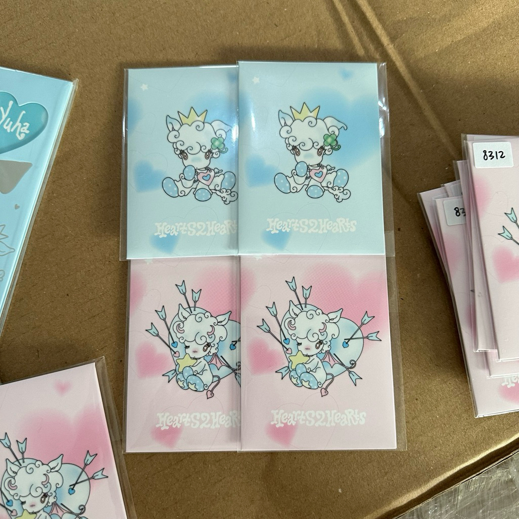 TRANDING CARD HEARTS2HEARTS H2H FOCUS