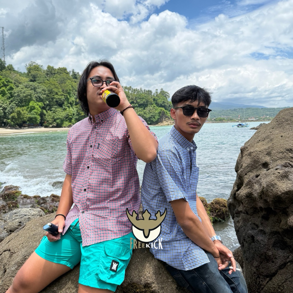 KEMEJA BUTTON DOWN FREEKICK CASUAL SHIRT