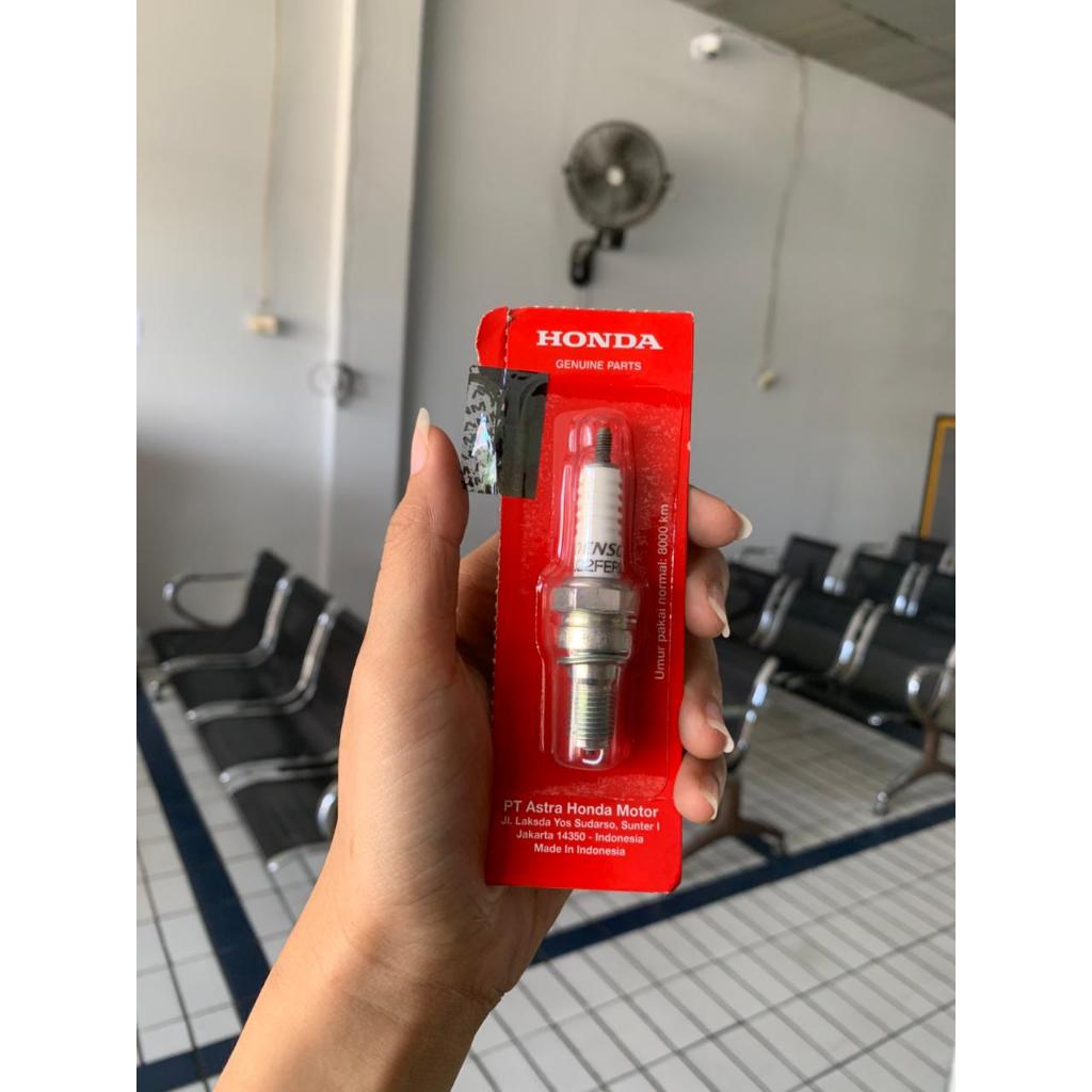 ปลั๊ก SPARK U22FER9 (98059-57927)