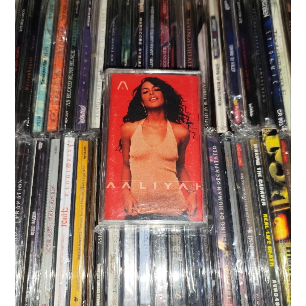 Aaliyah Cassette - Aaliyah Hits Singles We Need A Resolution