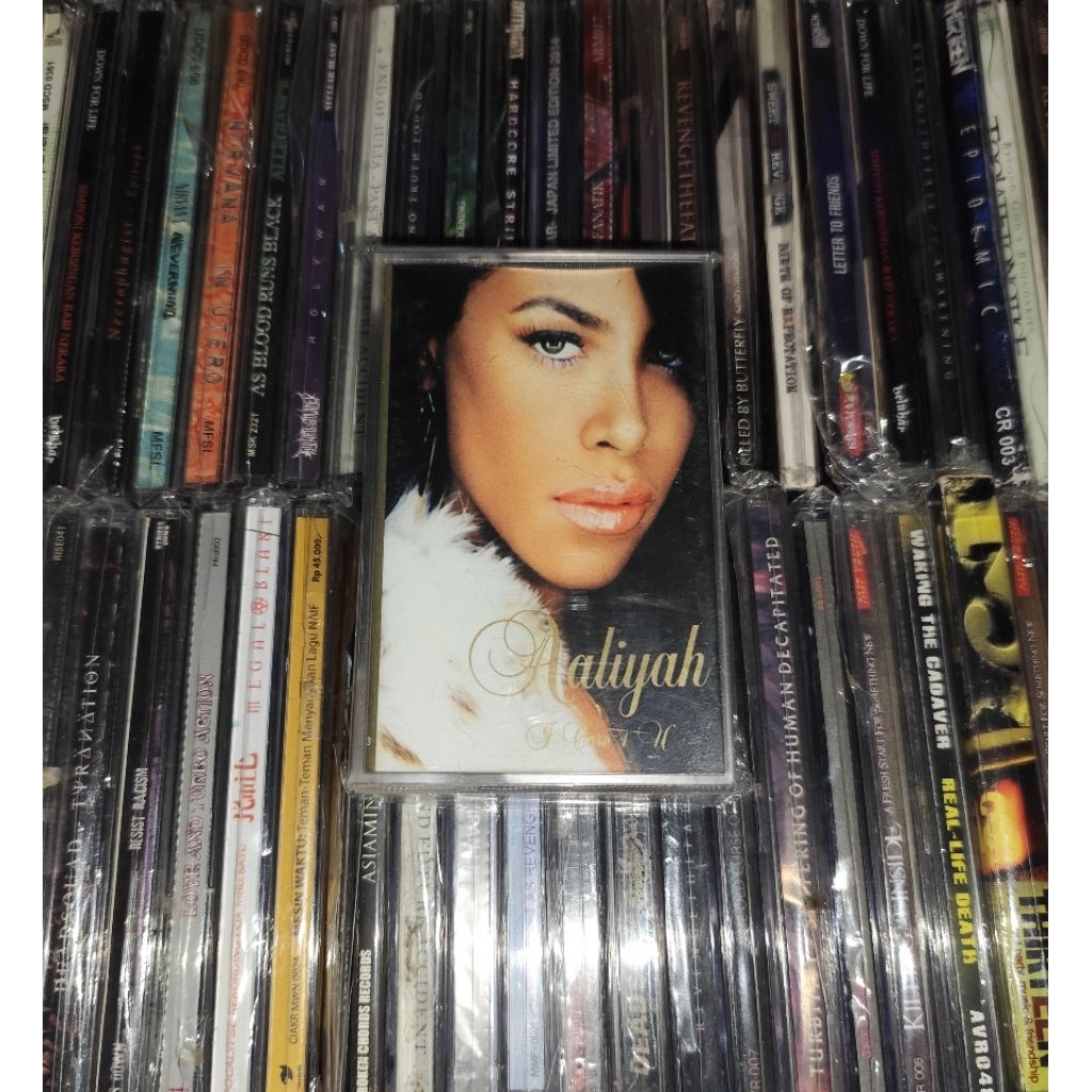 เทปคาสเซ็ท Aaliyah - I Care 4 U