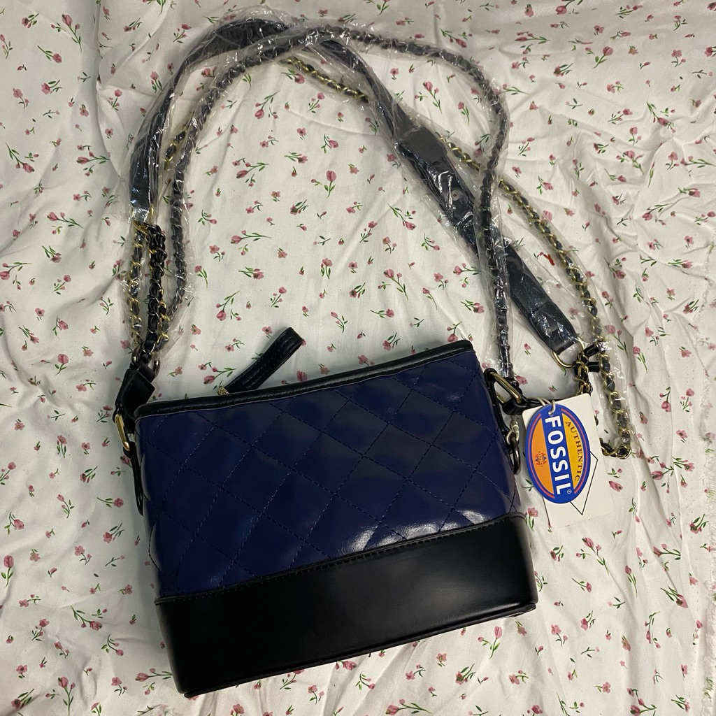 กระเป๋าสะพายข้าง Fossl y2k