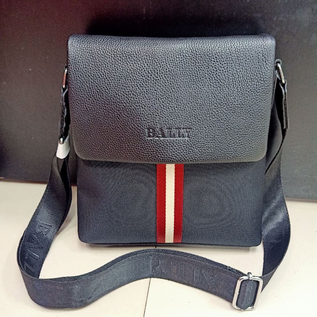 MERAH Bally List กระเป๋าสะพายข้างสีแดง-ขาวนําเข้า